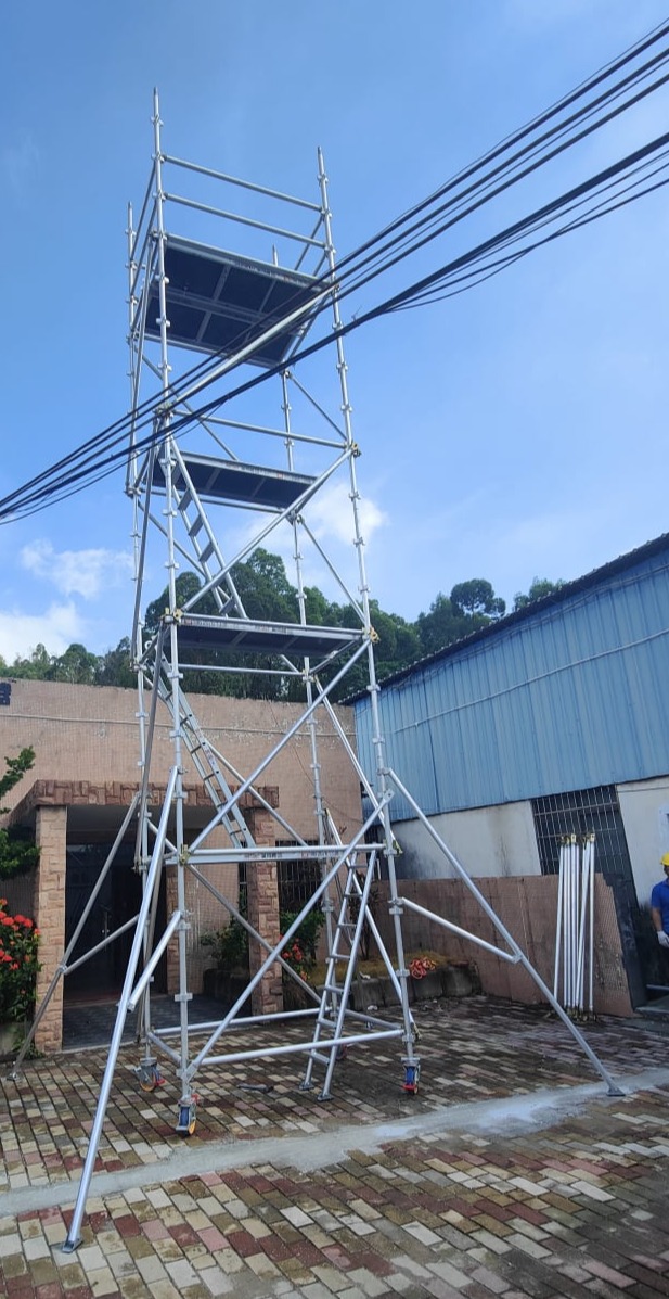 STAR-SYSTEM SCAFFOLDING